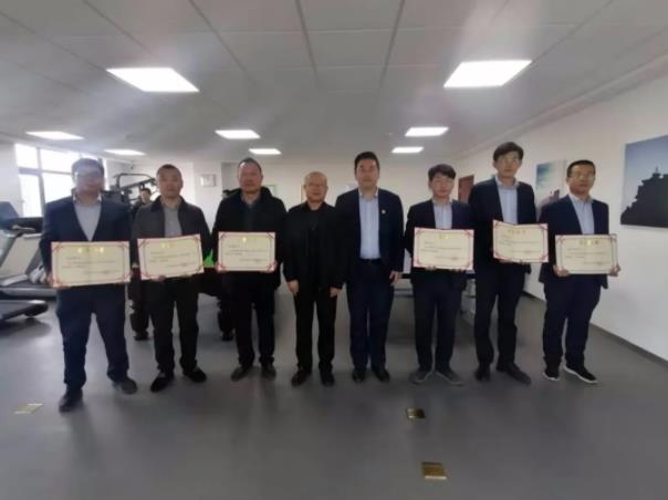 爱游戏官方网页版-爱游戏(中国)
团委举办球类联谊比赛(图2)