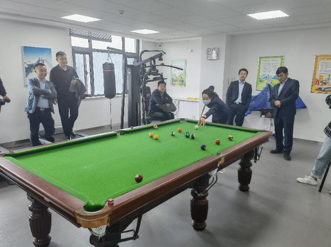 爱游戏官方网页版-爱游戏(中国)
团委举办“庆五一、迎五四”球类联谊比赛(图2)