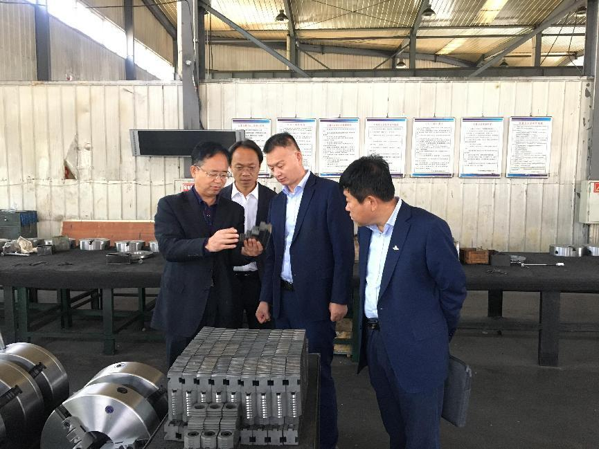 爱游戏官方网页版-爱游戏(中国)
赴荣康实业公司进行考察交流(图2)