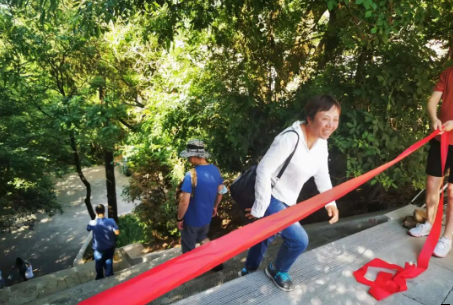 助力文旅市场 展示产投风采——爱游戏官方网页版-爱游戏(中国)
组织开展员工登山比赛活动(图7) 助力文旅市场 展示产投风采——爱游戏官方网页版-爱游戏(中国)
组织开展员工登山比赛活动(图7)