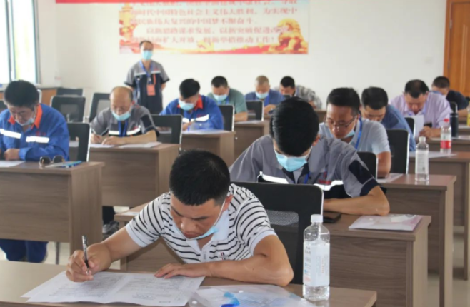 爱游戏官方网页版-爱游戏(中国)
泓盛达公司在“焊工”技能大赛中取得好成绩(图2)