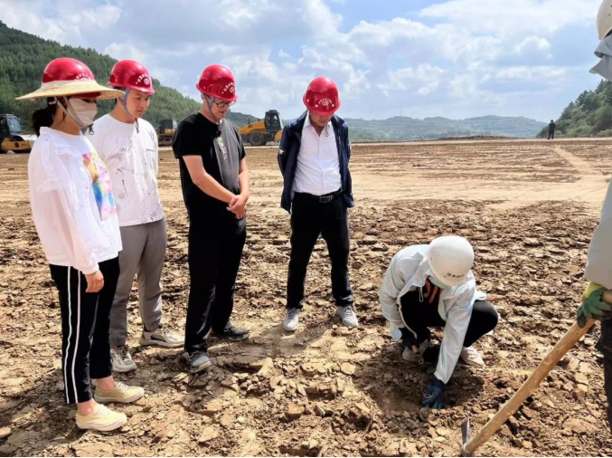 爱游戏官方网页版-爱游戏(中国)
百名员工下一线真磨砺练本领(图5) 爱游戏官方网页版-爱游戏(中国)
百名员工下一线真磨砺练本领(图5)